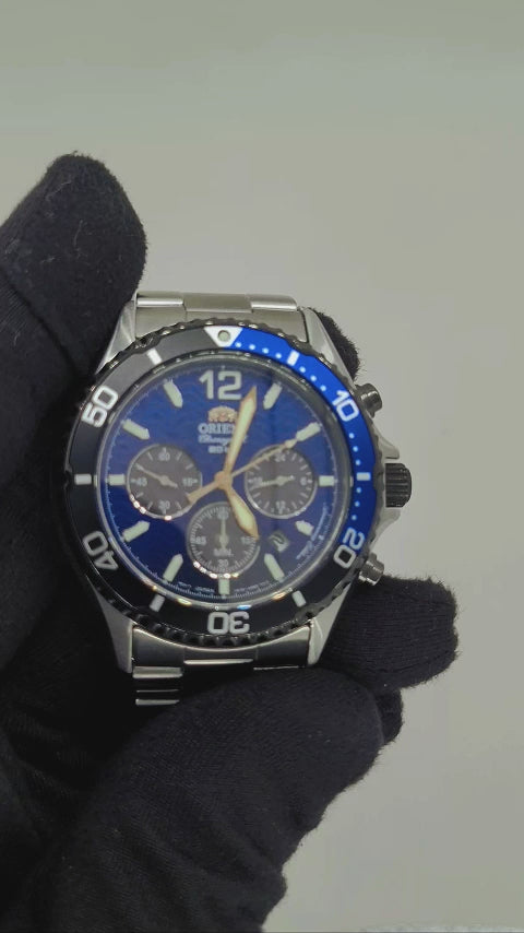 Relógio ORIENT Cronógrafo Mako RA-TX0208L10B *Solar